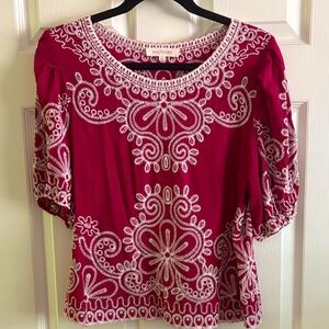 Solitaire brand embroidered top L